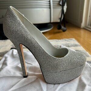 Alice + Olivia Larimore Silver Caviar Beaded Platform Pump Wedding Heels, Sz 8